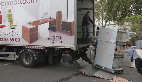 Installation de mobilier professionnel