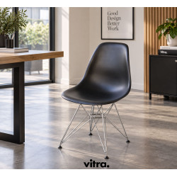 Plastic Side Chair d'occasion