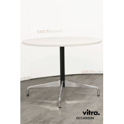 Eames table Vitra
