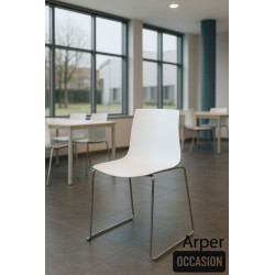 Chaises Arper Catifa 46
