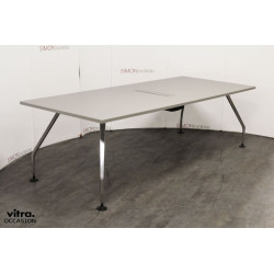 Eames segmented table