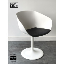 Chaise pied tulipe 