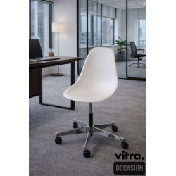 Plastic side chair - Vitra