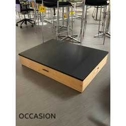Estrade d'occasion