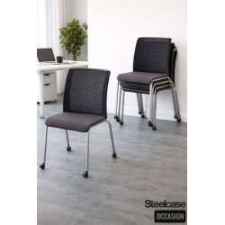Chaise empilable Steelcase