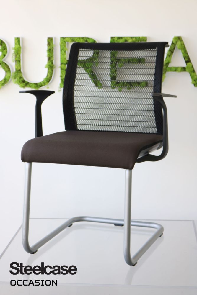 Chaise visiteur salle réunion König+Neurath Mesh