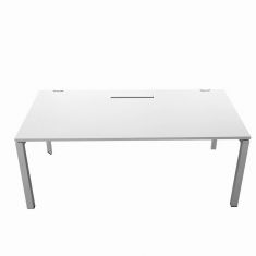 bureau professionnel blanc