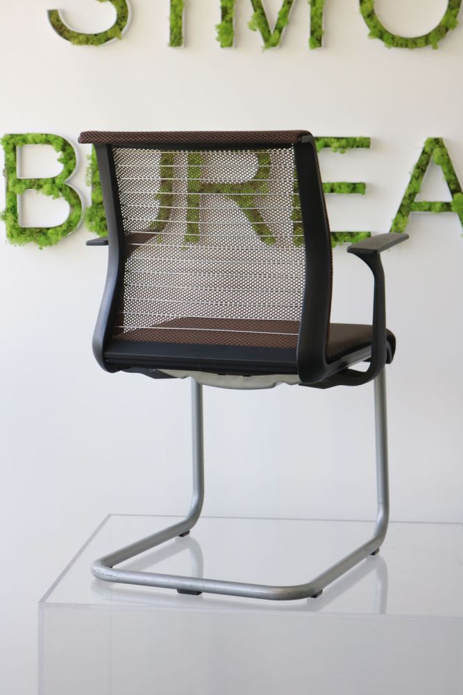 Fauteuil Think Steelcase sur roulettes