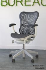 herman miller mirra 2 fauteuil