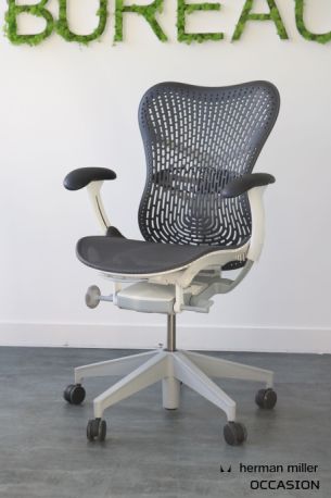 herman miller mirra 2 fauteuil