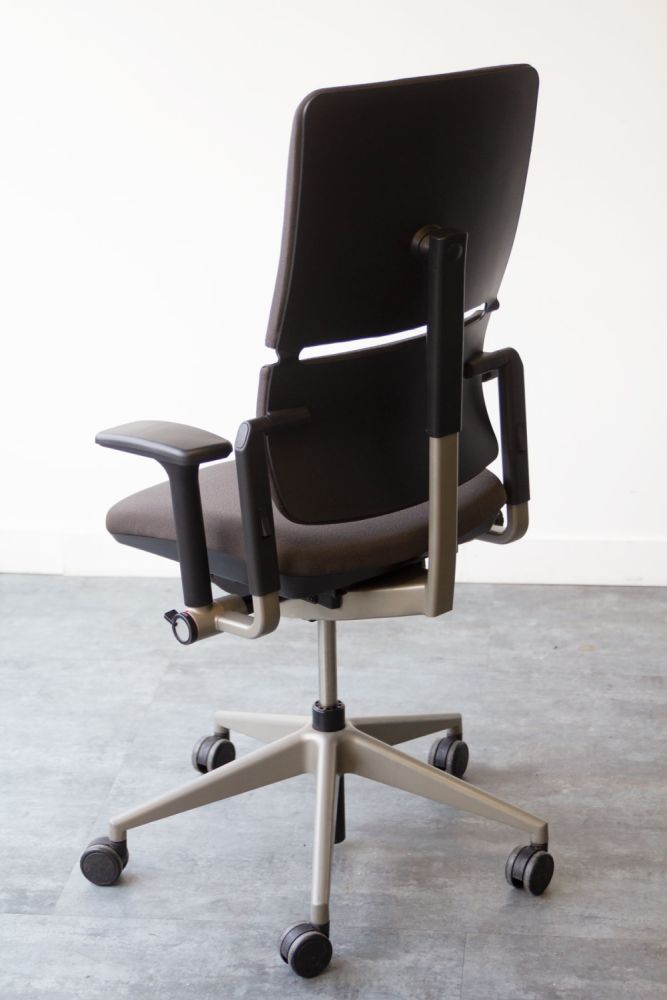 chaise visiteur noire steelcase please 2 - Chaise - Mobilier de bureau : LPA