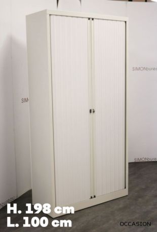 armoire métallique monobloc tablettes