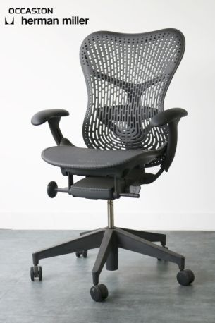 Herman Miller Mirra